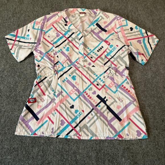 Sherly Uniforms Tops - Sherly Uniforms Women Large Scrub Top Geometric Heart Print V-Neck Pink Blue